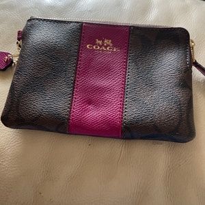 Authentic coach wristlet wallet